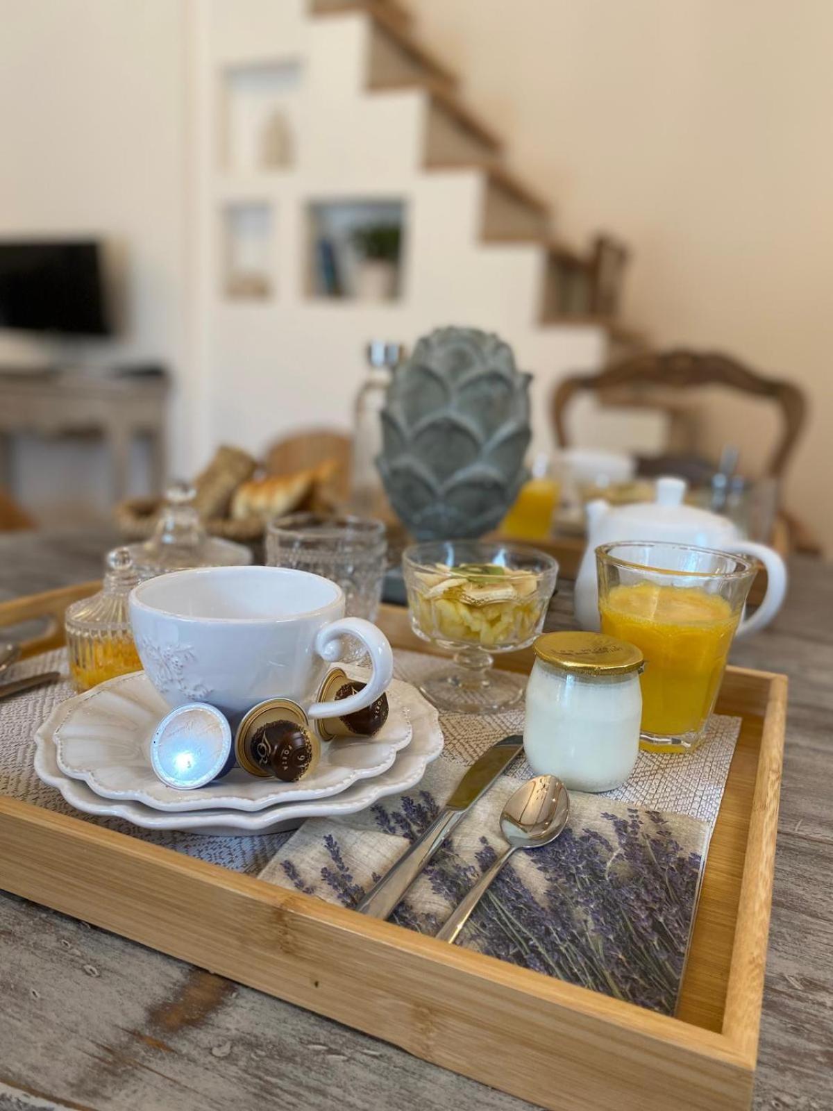 Au Temps Pour Vous Hotel Le Castellet  Ngoại thất bức ảnh